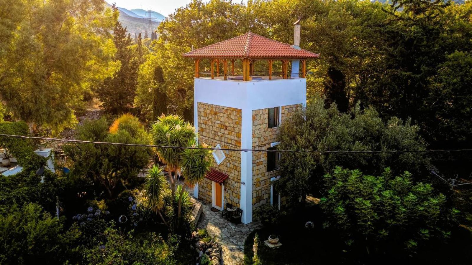 Steinturm Mit Dach-Terrasse Zwischen Fluss, Meer Und Gebirge- Spiti Pirgos Paralia Sergoulas Dış mekan fotoğraf